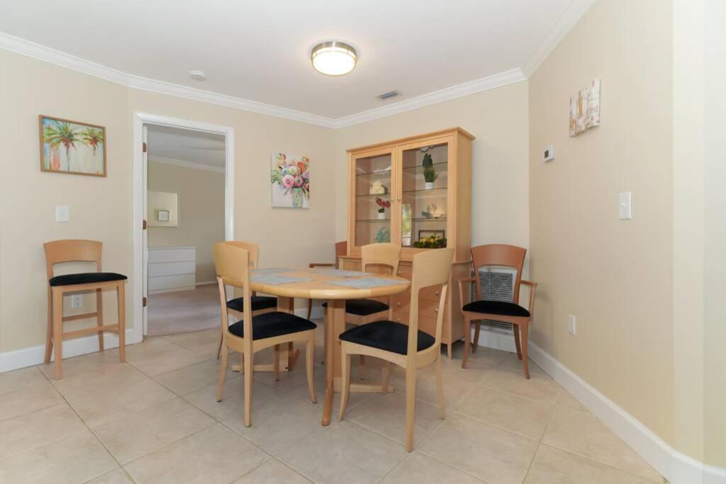 Vila Pet-Friendly, King Bed, Close To Siesta Beach, Restaurants, Shopping Sarasota Exteriér fotografie