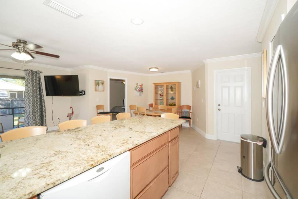 Vila Pet-Friendly, King Bed, Close To Siesta Beach, Restaurants, Shopping Sarasota Exteriér fotografie